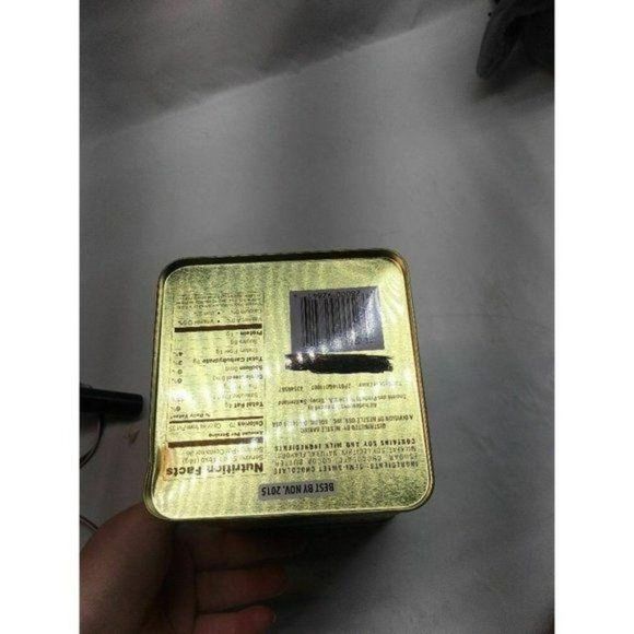 Nestle's Toll House Cookie Tin advertisment tin - Picture 6 of 6